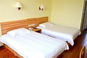 Yindu Business Hotel Linyi Feixian County Jianshe Road מראה חיצוני תמונה