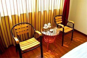 Yindu Business Hotel Linyi Feixian County Jianshe Road מראה חיצוני תמונה